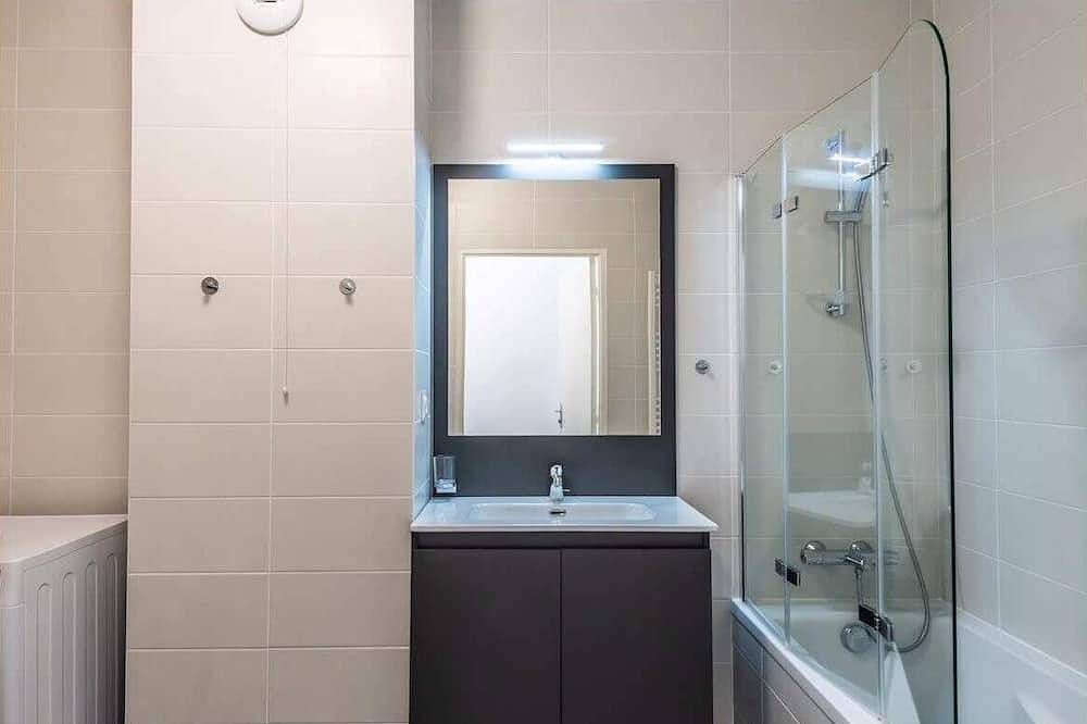 Entire apartment, Chez Dan I T3 I Annemasse in Annemasse, Saint-Julien-en-Genevois region