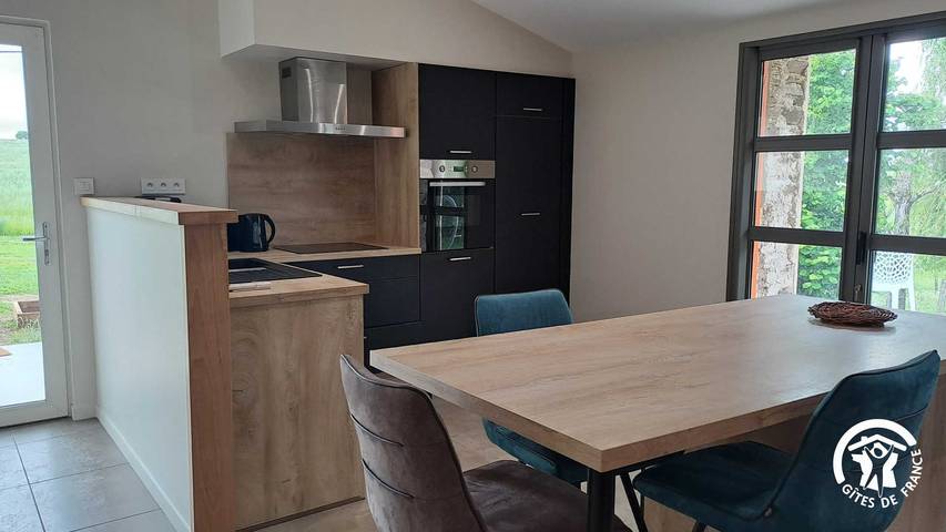 Gîte pour 2 personnes, avec terrasse à Andouque - 3