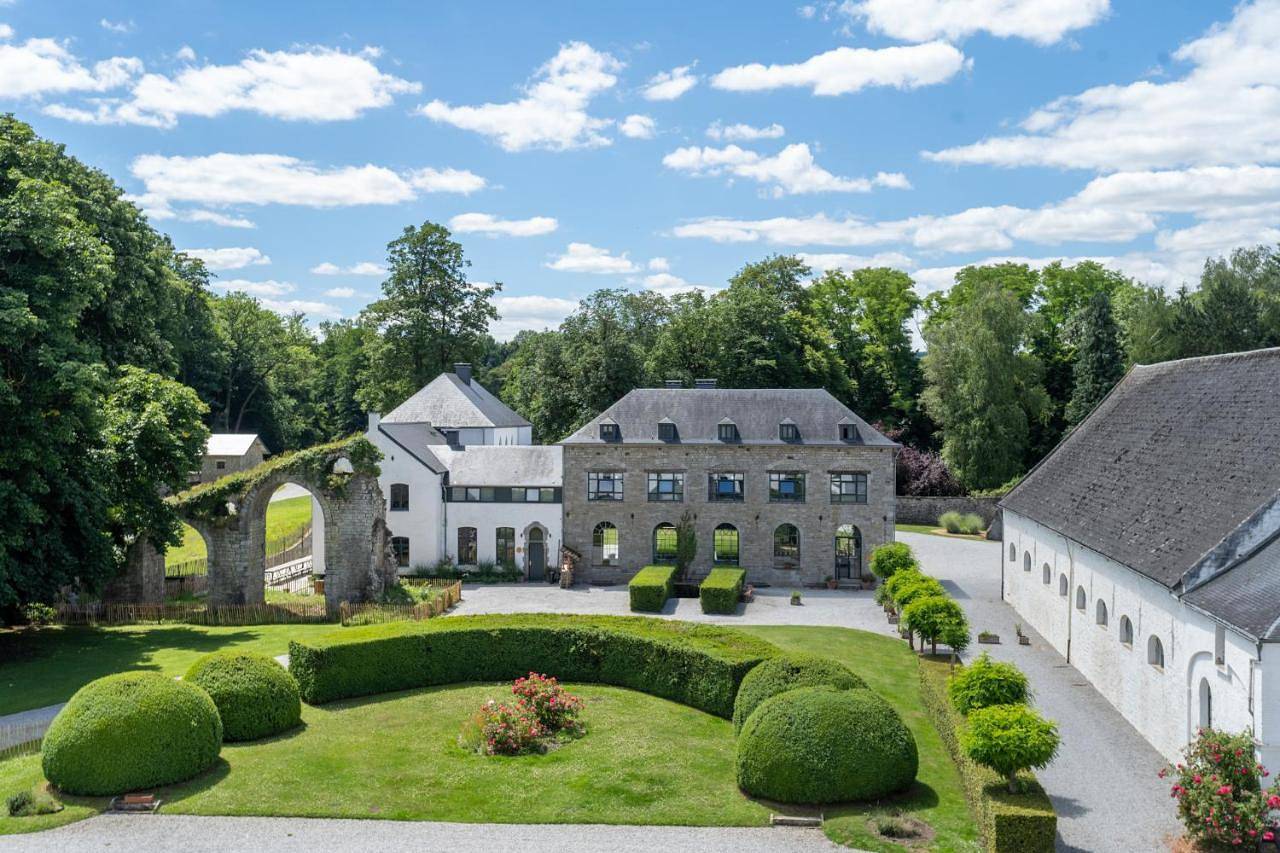 Seven-Bedroom House in Couvin, Parc Naturel Viroin Hermeton