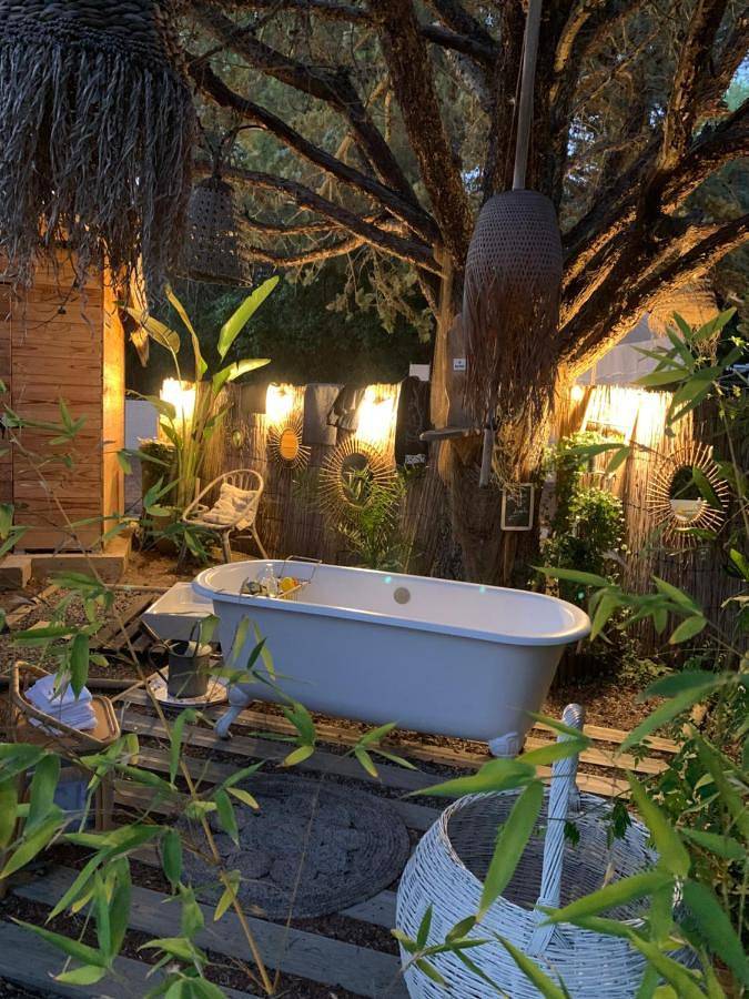 Gîte pour 5 personnes, avec piscine ainsi que jardin et vue à Caveirac - 4