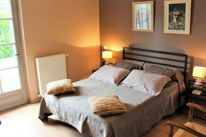 Gîte pour 6 personnes, avec jardin ainsi que terrasse et piscine à Lamonzie-Saint-Martin - 3