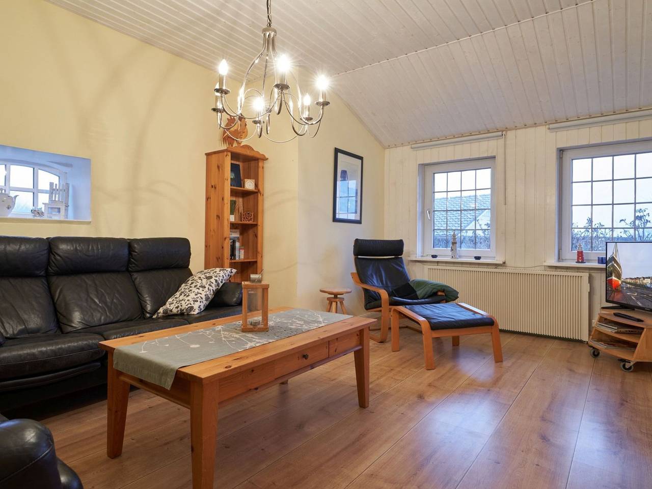 Ganze Ferienwohnung, Reetdachhaus Sünsbarg - Reetdachhaus Sünsbarg in Simonsberg, Halbinsel Eiderstedt