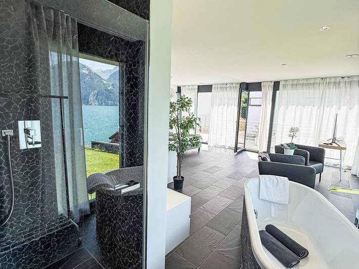 Ferienvilla am See 1 in Vierwaldstättersee (UR), Vierwaldstättersee