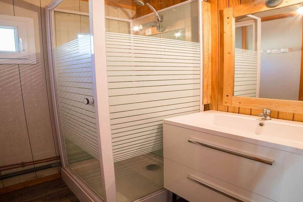 Gemütliches Chalet, Haustiere - 2 Pers. in Méolans-Revel, Barcelonnette und Umgebung