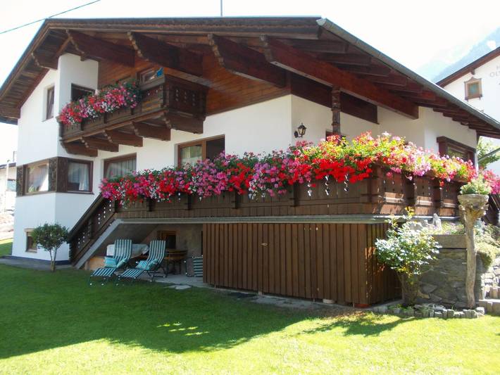 Ferienwohnung für 5 Personen, mit Seeblick und Garten sowie Ausblick
