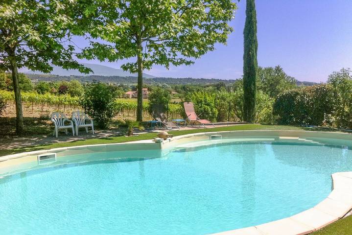 Gîte pour 4 personnes, avec piscine, adapté aux familles à Mirabel-aux-Baronnies - 2