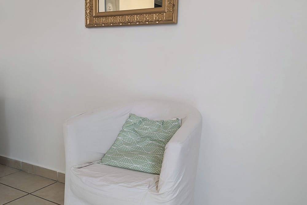 Apartamento entero, El campo a las puertas de Montpellier - estudio equipado para 2-3 personas in Grabels, Region de Montpellier