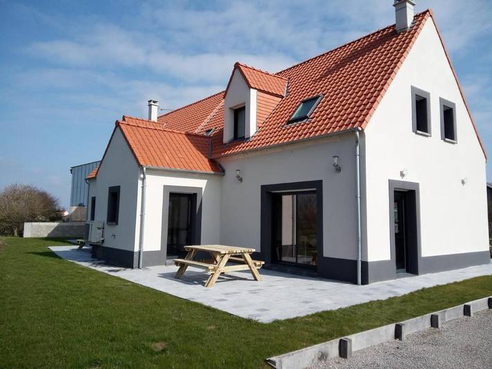 Ferienhaus für 7 Personen, mit Terrasse und Whirlpool sowie Garten und Ausblick in Audinghen