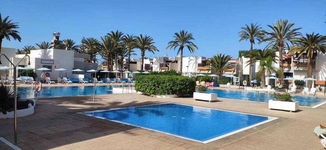 Ferienwohnung für 3 Personen, mit Pool und Terrasse - 1