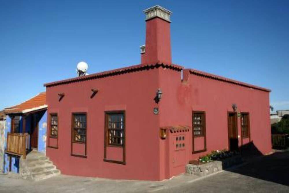 Cha Miquela Roja, Turismo rural cerca de las estrellas in La Galga, San Andrés y Sauces