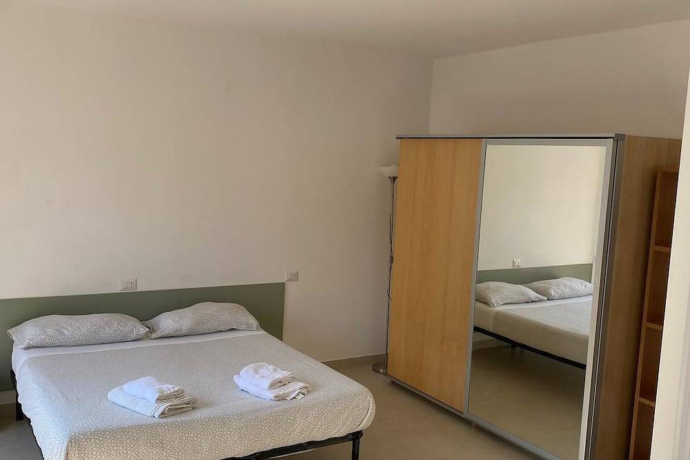 Appartamento intero, Mono Erminia in Novara (Italia), Provincia di Novara