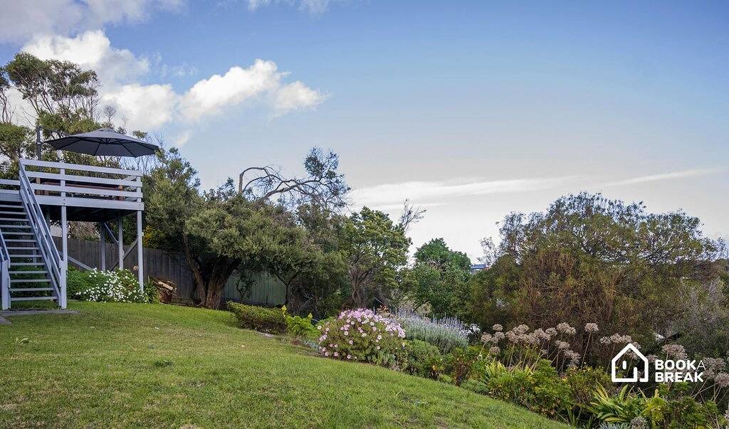 Holiday Home for 6 People in Blairgowrie, Mornington Peninsula