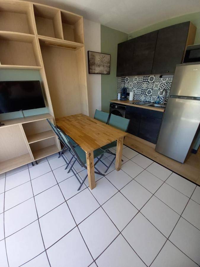 Apartamento de vacaciones para 4 personas, con terraza además de piscina y vistas - 1