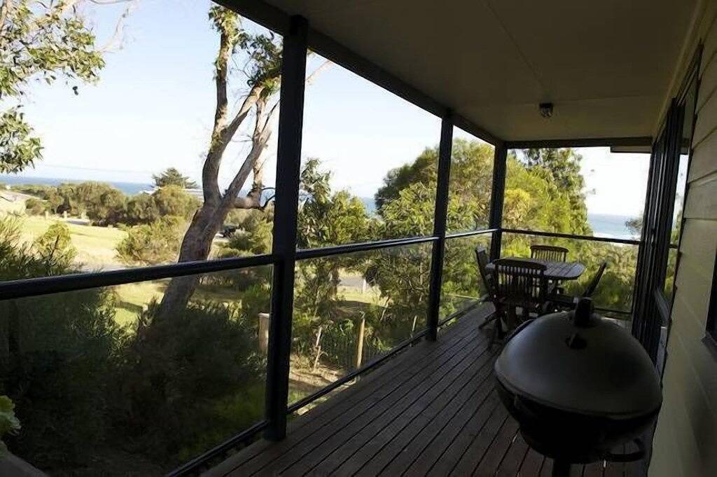 Ocean Serenity at its best in Skenes Creek, Colac Otway Shire