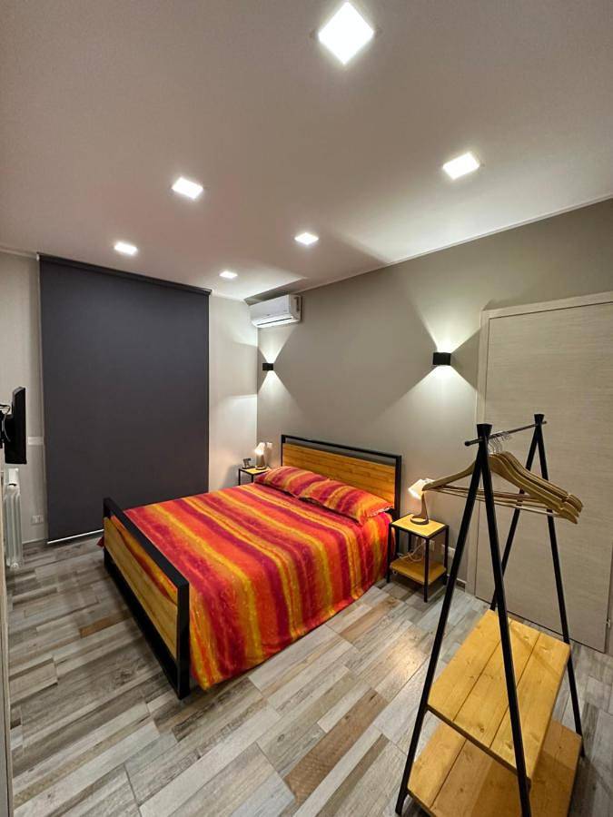 BnB für 2 Personen, mit Balkon in Catania