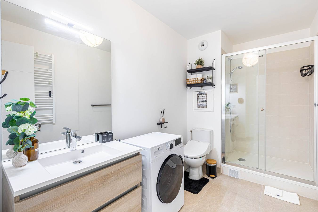 Ganze Wohnung, Guestready - Bright and Stylish Stay near Paris in Saint-Ouen, Seine-Saint-Denis