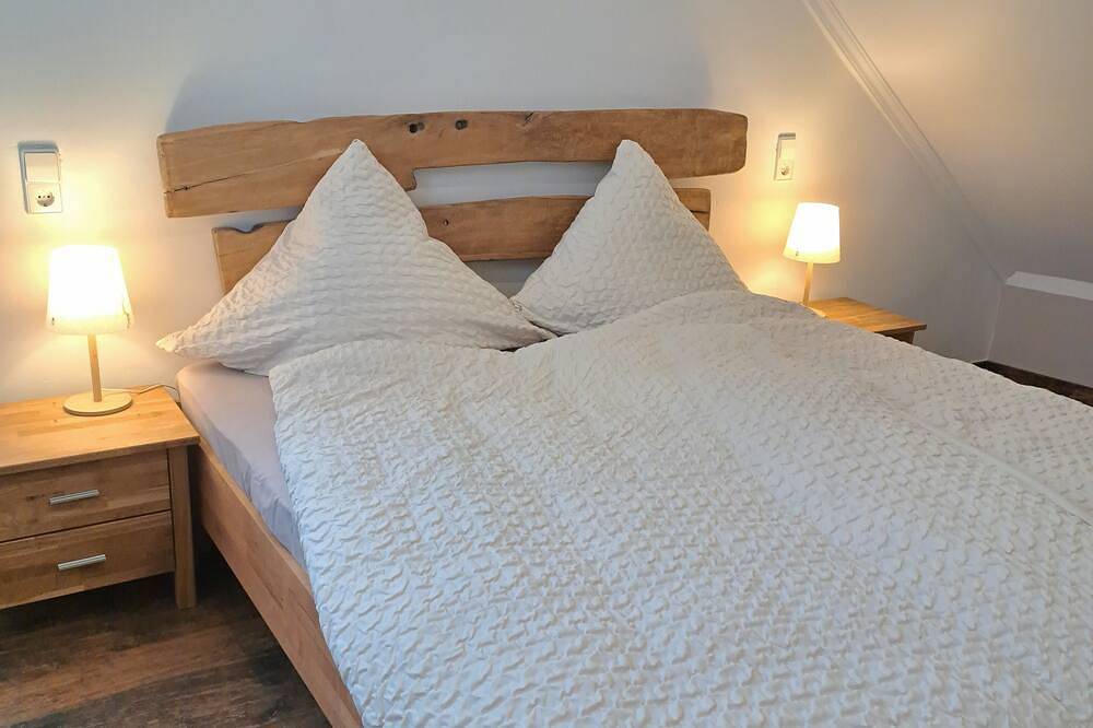 Neu! Ferienhaus in der Südeifel -5 Gehminuten Dinopark-Wandern-Echternach 4km in Ernzen, Eifelkreis Bitburg-Prüm