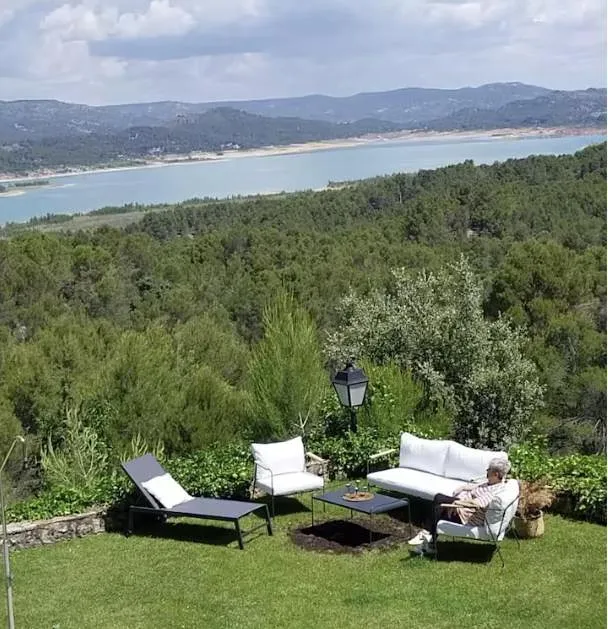 Maison de vacances pour 12 personnes, avec vue et vue sur le lac ainsi que piscine et jardin - 1