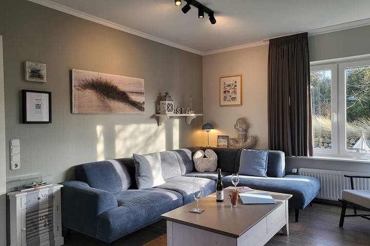 Ferienhaus für 8 Personen, mit Sauna und Garten sowie Terrasse in Tating