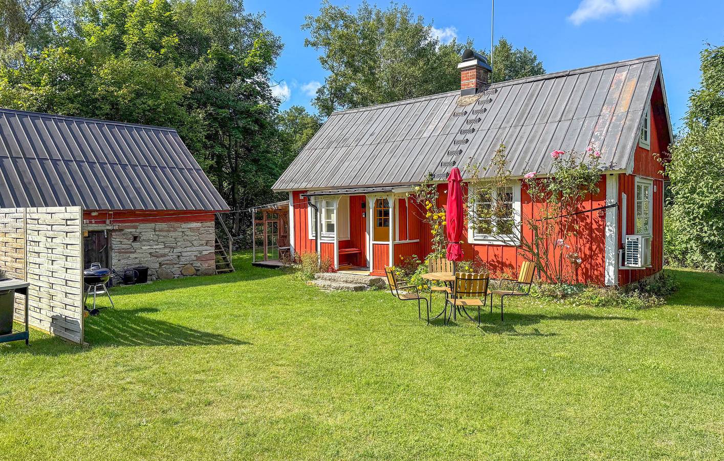 Hus för 4 Personer, med trädgård