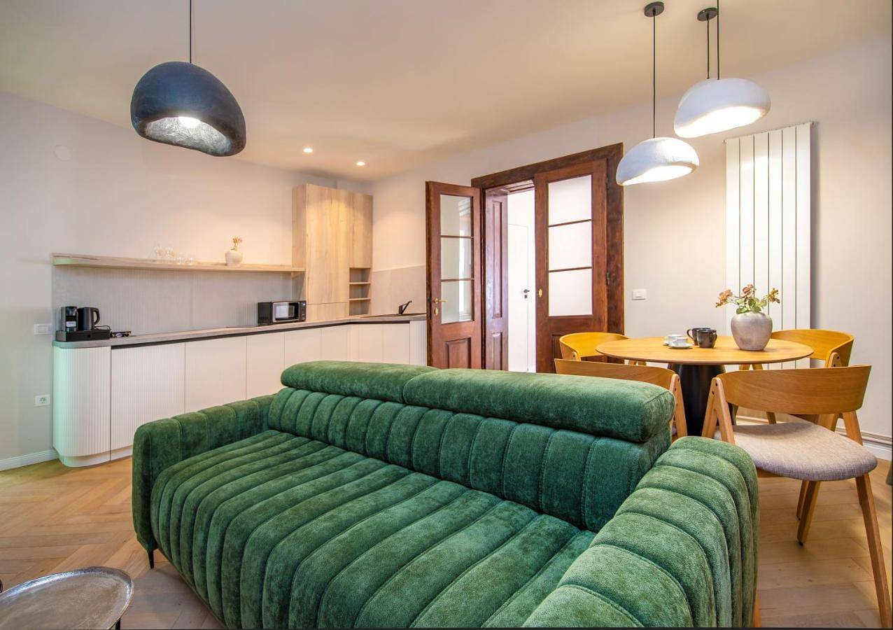 Hans Benkner Aparthotel - Premium Apartments in Old Town in Brașov, Poiana Brasov - Brasov
