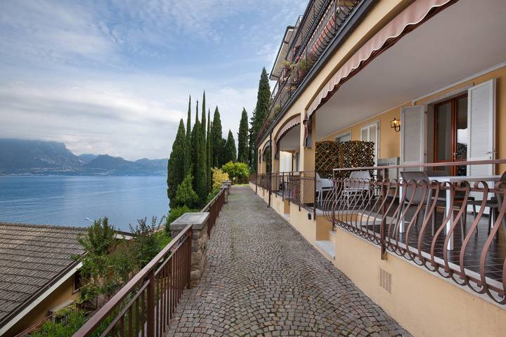 Apartamento de vacaciones para 3 personas, con terraza y vistas al lago, Se admiten mascotas - 1