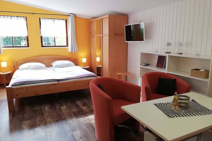 Ferienhaus für 2 Personen, mit Terrasse und Garten in Loddin - 2