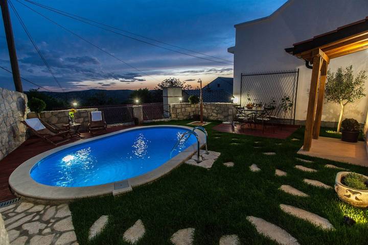Ferienhaus für 5 Personen, mit Garten und Pool