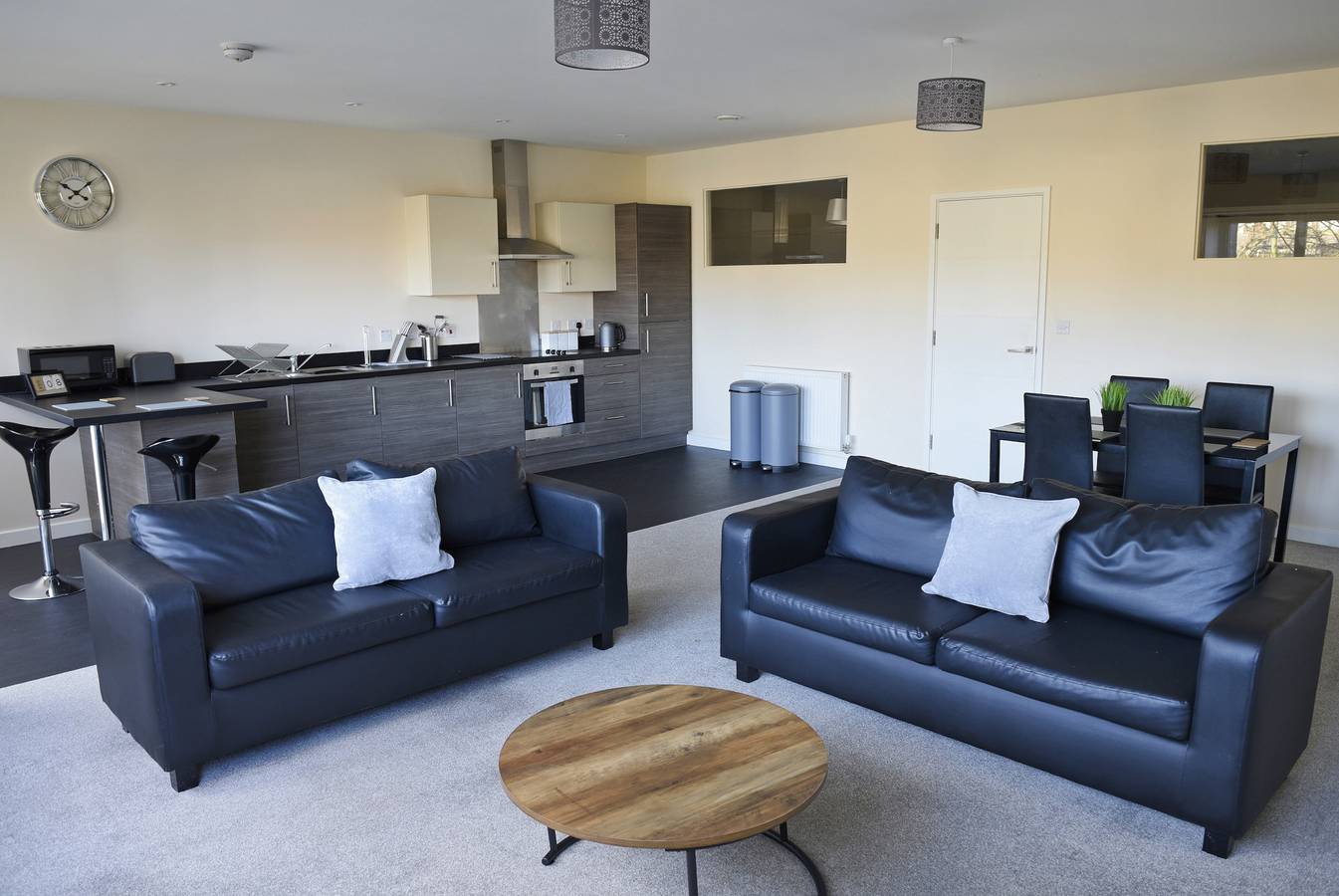 Appartement entier, 2 Bed/2 Bath, Central East, Parking, (1st Flr) 29 in Ipswich, Suffolk