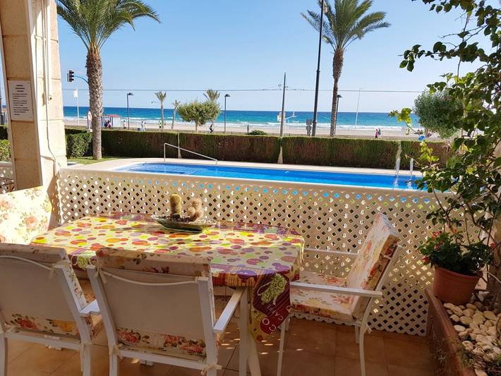 Apartamento entero, Amplio apartamento en El Campello, 120 m², piscina compartida in Platja de l'Horta-Mutxavista (San Juan Playa), San Juan Playa (Alicante)
