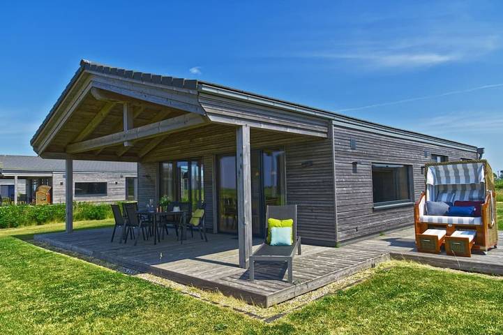 Ferienwohnung für 5 Personen, mit Terrasse und Garten sowie Sauna in Pellworm
