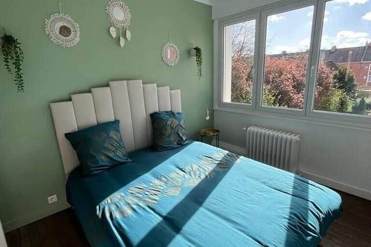 Beautiful Family Home - 6 bedrooms - Esplanade/plage in Calais, Calais und Umgebung