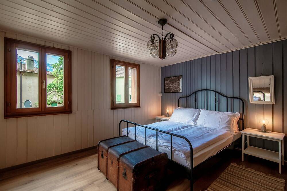 Ganze Wohnung, Schöne Zweizimmerwohnung in einem typischen Berghaus (Chièra) in Faido, Lepontinische Alpen
