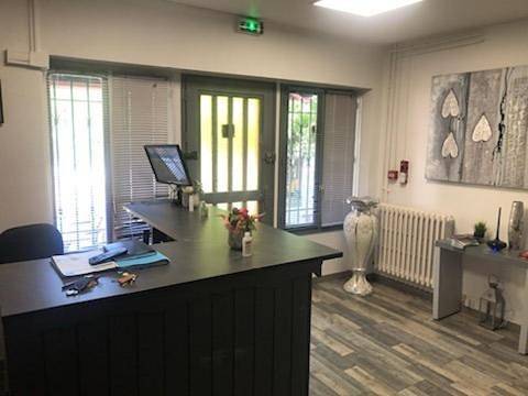 Hôtel pour 2 personnes, avec vue et jardin à Oyonnax - 2