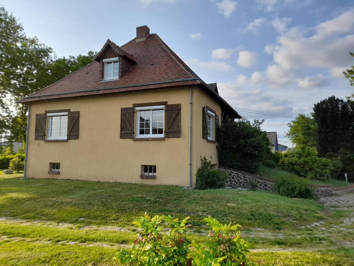 Location de vacances pour 2 personnes, avec terrasse et jardin à Ruaudin - 2