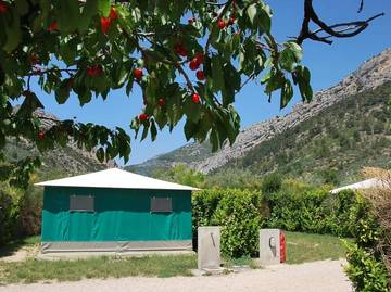 Camping für 4 Personen in Buis-les-Baronnies, Nyons und Umgebung, Bild 2
