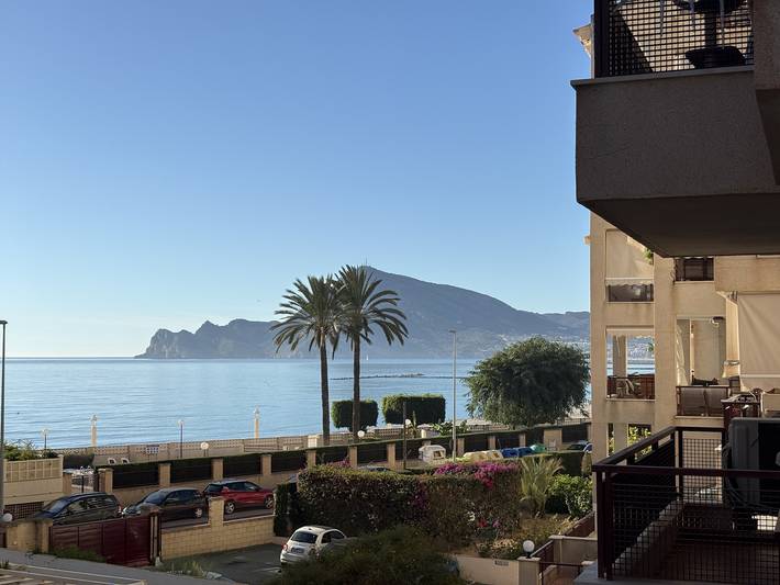 Gîte pour 8 personnes, avec terrasse et piscine à Altea - 4