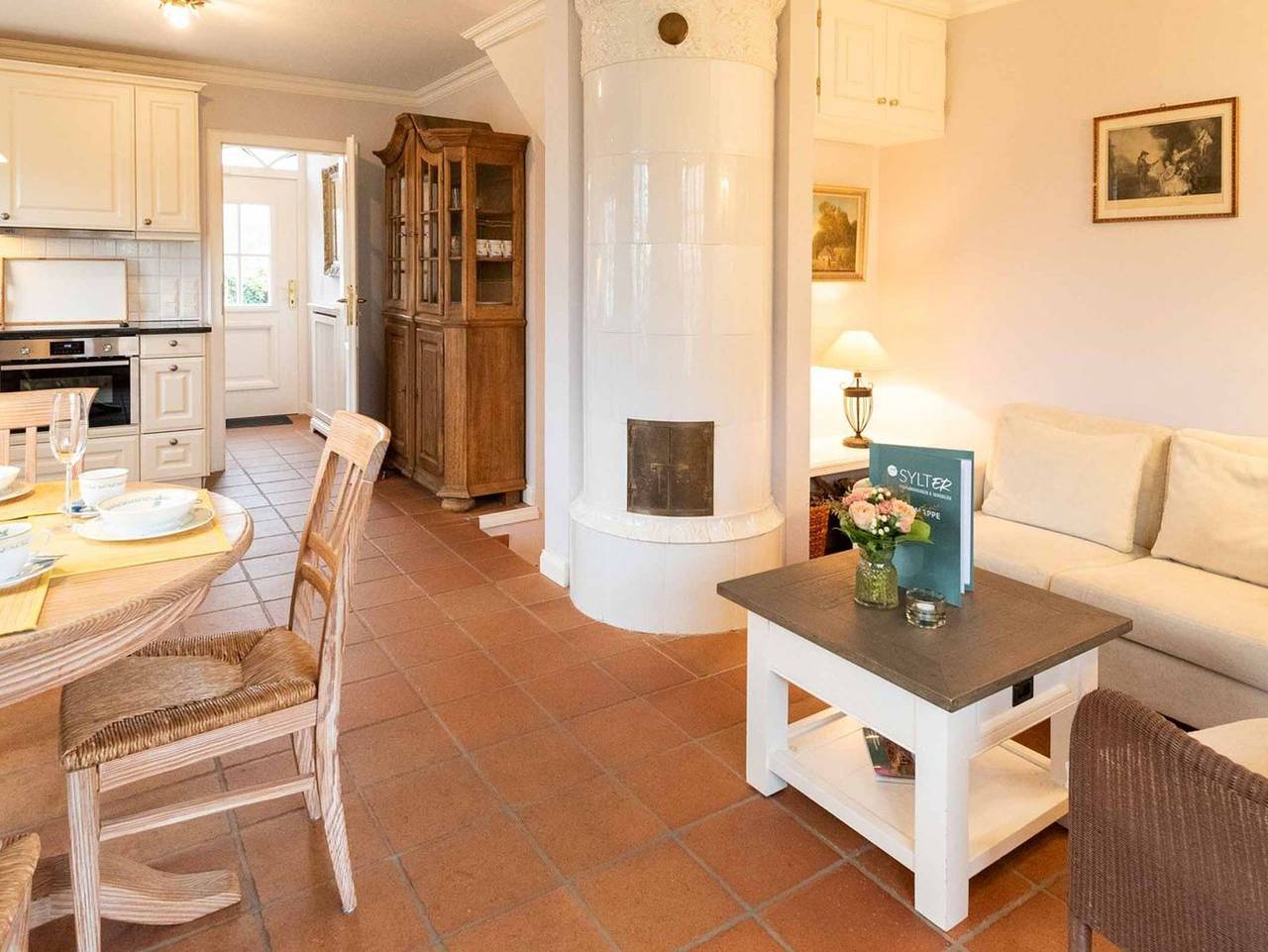 Ganze Ferienwohnung, Lh Isernhagenhof, App.1 - Wunderschöne 3-Zimmer Ferienwohnung mit ca. 64 m², für bis zu 4 Personen in Wenningstedt, Sylt