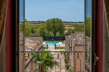 Villa for 6 Guests in Ragusa, Ragusa Province, Picture 2