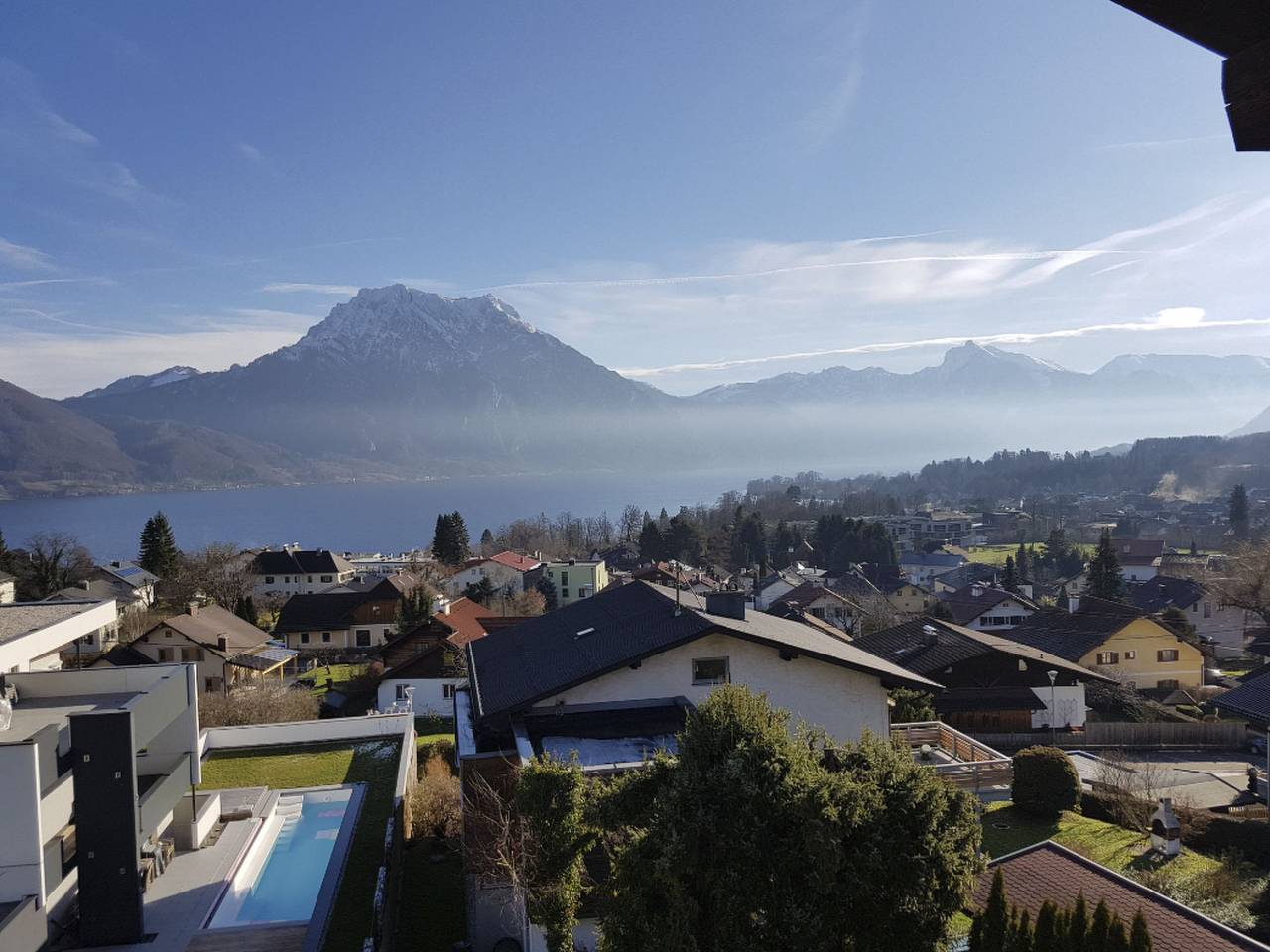 Ganze Wohnung, Dachwohnung mit Balkon und Seeblick in Salzkammergut-Berge, Altmünster