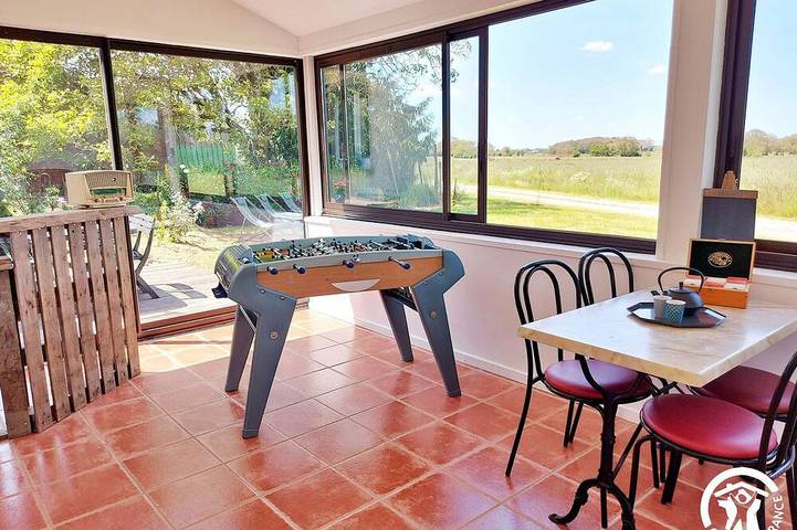 Gîte pour 6 personnes, avec Terrasse et Jardin