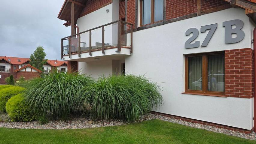 Ferienwohnung für 4 Personen, mit Terrasse und Garten sowie Pool in Żarnowska