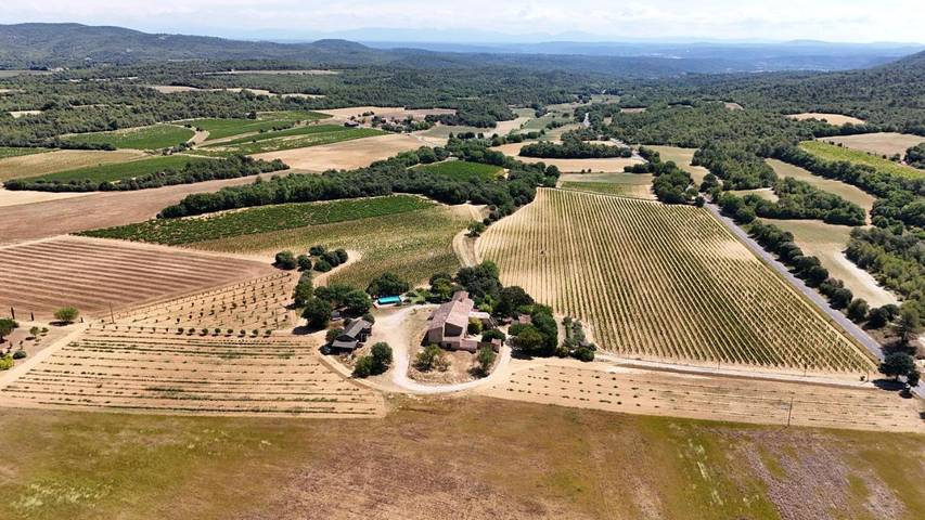 Casa de vacaciones para 15 personas, con jardín además de vistas y piscina, Se admiten mascotas - 1