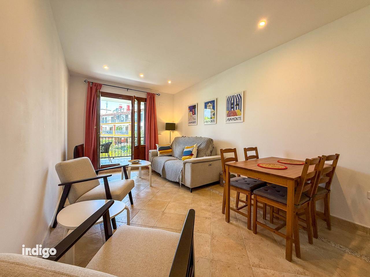 Appartement entier, Appartement de vacances pour 4 personnes avec terrasse in Urbanizacion Costa Esuri, Ayamonte