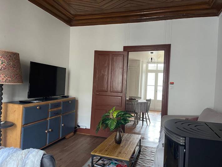 Gîte pour 4 personnes, avec vue et terrasse dans Lac de Naussac - 2