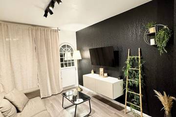 Appartement De Vacances pour 4 Personnes dans Vaulx-en-Velin, Rhône, Photo 4