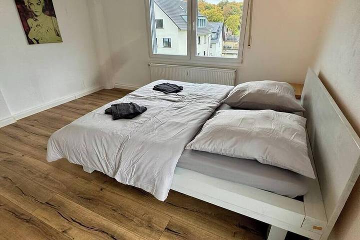 Appartement entier, Light-flooded apartment in a natural location - near Cologne in Bergisch Gladbach, Arrondissement de Rhin-Berg