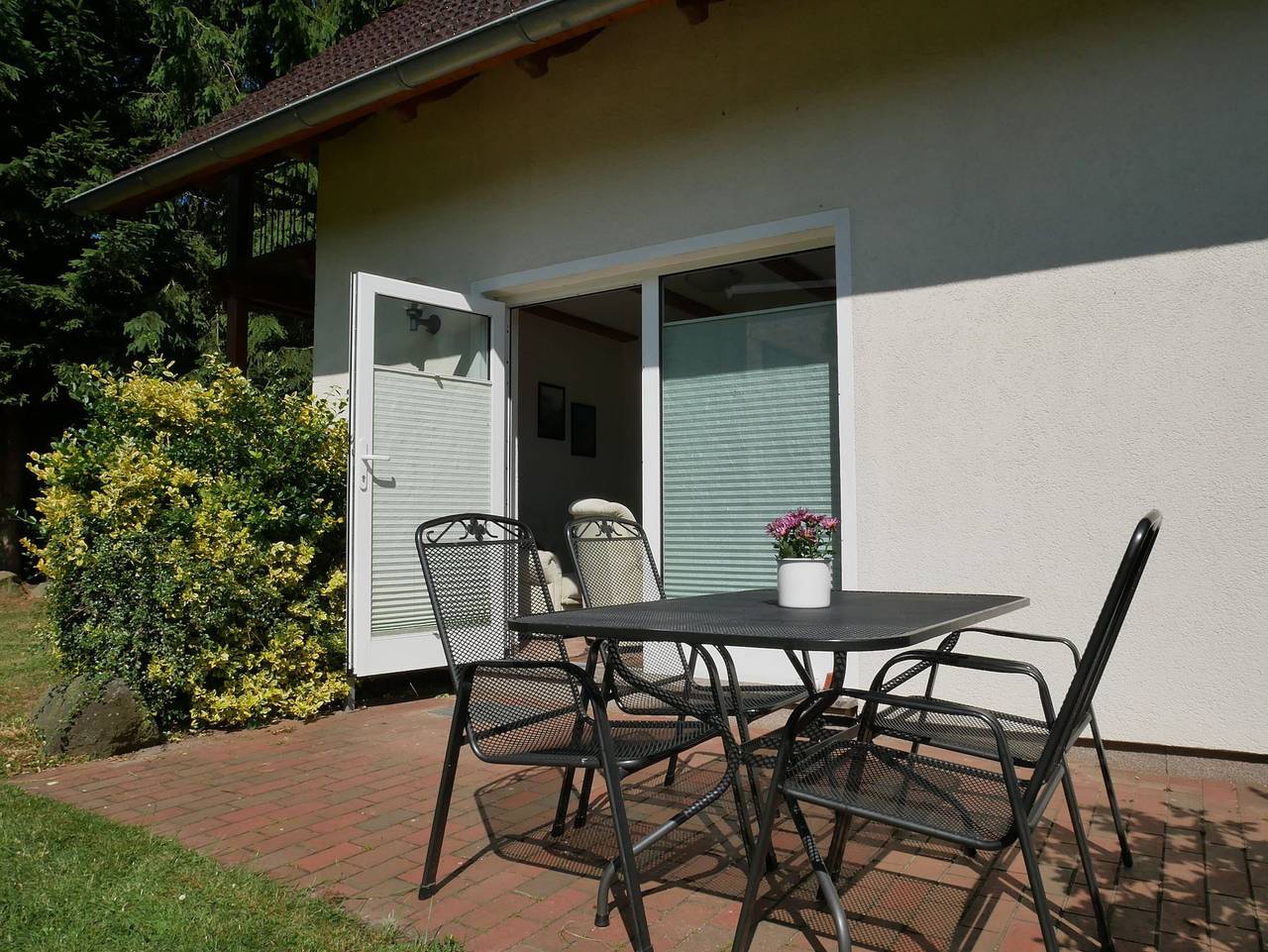 Ganze Ferienwohnung, Schwalbenhof Görke, ruhige Lage, Balkon o. Terrasse in Dargen, Usedom