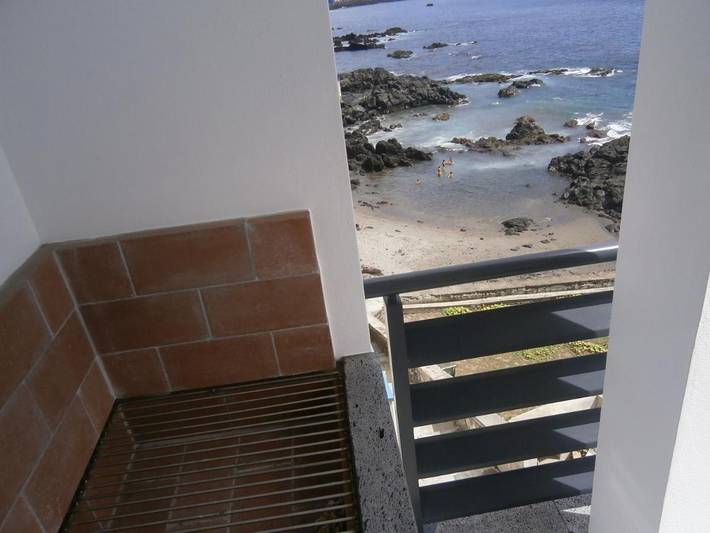 Location de vacances pour 4 personnes, avec vue et terrasse dans Vila Franca do Campo - 4