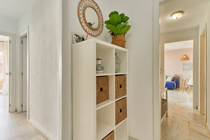 Ganze Wohnung, Stilvolle Wohnung mit Meerblick und Pool in Torrox Costa, Torrox